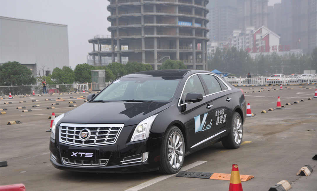 大港南京安吉明杰4S店周年庆活动案例